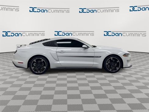 Used 2019 Ford Mustang GT Premium w/ Equipment Group 401A image 9