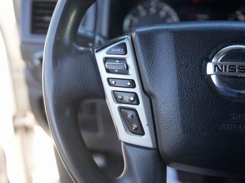 Used 2021 Nissan Titan S w/ S Utility Package image 22