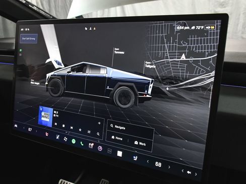 Used 2025 Tesla Cybertruck AWD Crew Cab image 63