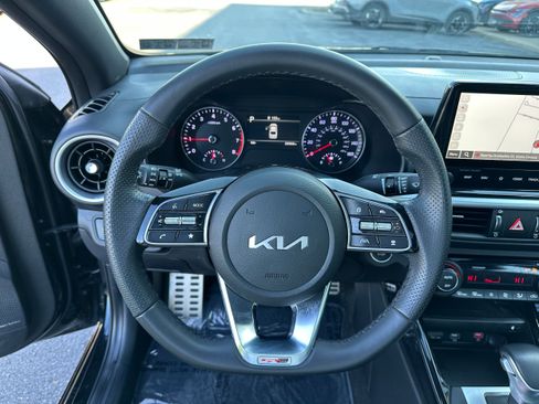 Used 2023 Kia Forte GT-Line w/ GT-Line Premium Package image 32