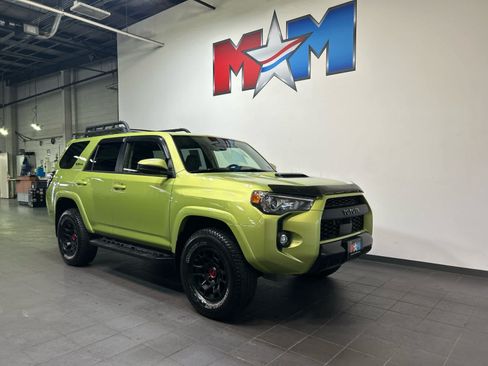 Used 2022 Toyota 4Runner TRD Pro AWD/4WD image 2