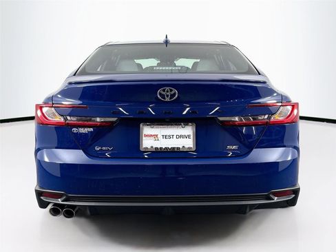 New 2026 Toyota Camry SE image 7