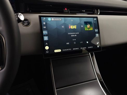 Used 2026 Land Rover Range Rover Evoque S image 27