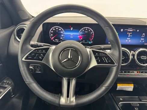Certified 2026 Mercedes-Benz GLB 250 image 25