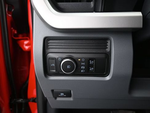 Used 2024 Ford F250 XL w/ STX Appearance Package AWD/4WD image 13
