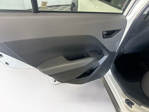 Used 2024 Subaru Crosstrek 2.0i Premium image 25