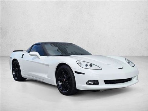 Used 2007 Chevrolet Corvette Coupe image 7