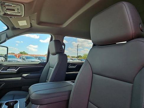 New 2026 GMC Sierra 2500 SLT w/ Texas SLT Premium Package image 13