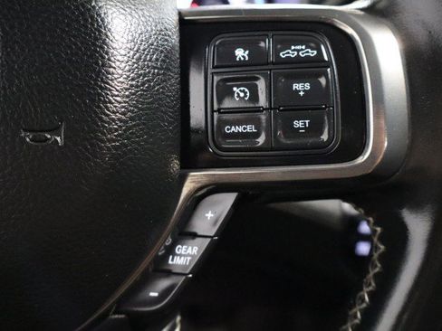 Used 2021 RAM 2500 Limited AWD/4WD image 41