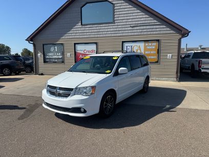 Used 2017 Dodge Grand Caravan SXT