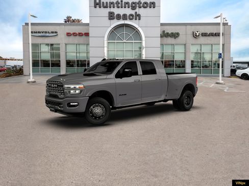 New 2026 RAM 3500 Limited image 2