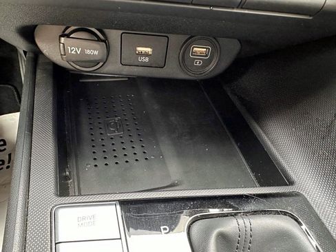 Used 2023 Hyundai Elantra SEL w/ Convenience Package FWD image 25