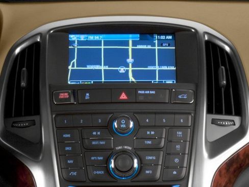 Used 2016 Buick Verano Premium FWD image 18