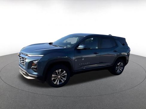 Used 2025 Chevrolet Equinox LT image 8