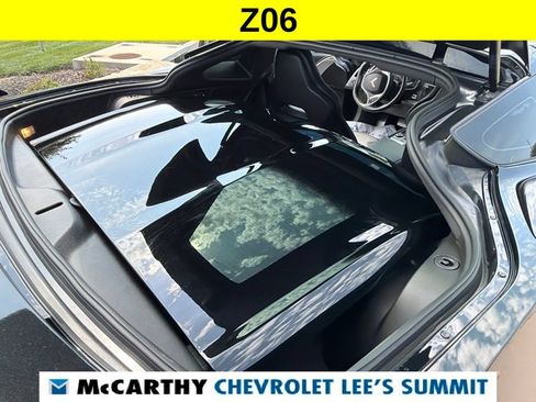 Used 2016 Chevrolet Corvette Z06 w/ 2LZ Preferred Equipment Group RWD image 39