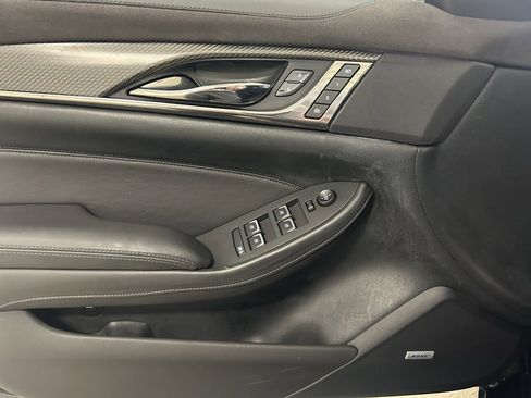 Used 2016 Cadillac CTS V w/ Carbon Fiber Package image 4