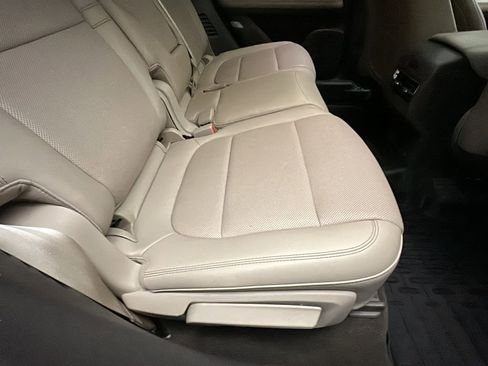 Used 2021 Lincoln Corsair AWD w/ Sport Package image 18