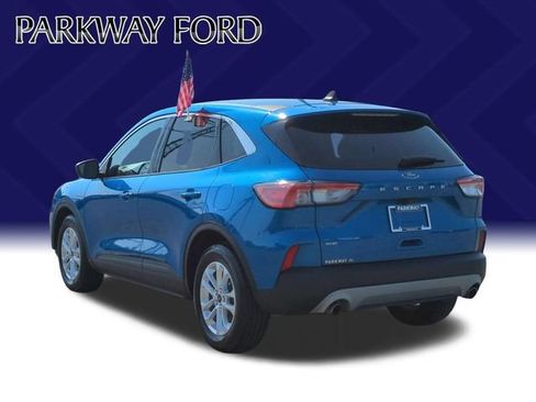 Used 2021 Ford Escape SE w/ Convenience Package FWD image 3
