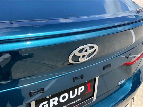 Used 2025 Toyota Camry SE FWD image 59