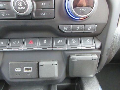 Certified 2022 Chevrolet Silverado 3500 High Country w/ Safety Package II image 36