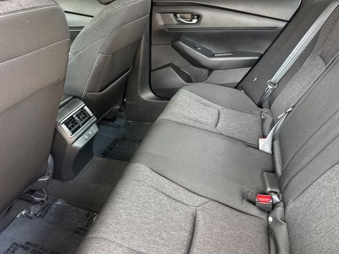 Used 2025 Honda Accord SE image 4