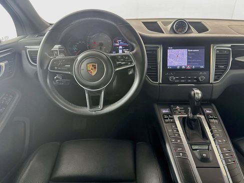 Used 2018 Porsche Macan S AWD/4WD image 28