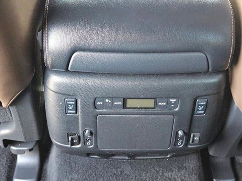 Used 2020 Nissan Armada Platinum w/ Platinum Reserve Package AWD/4WD image 23