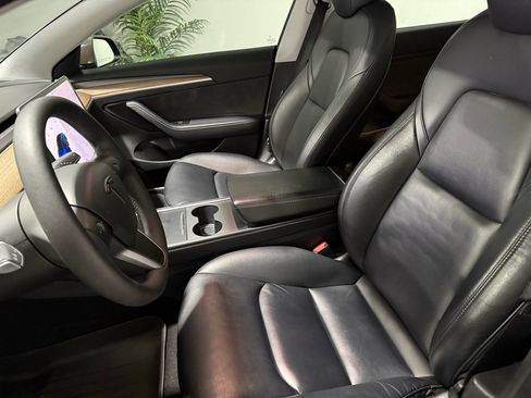 Used 2021 Tesla Model 3 Long Range image 10