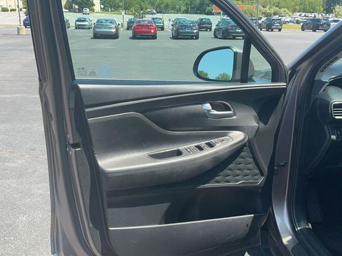 Used 2020 Hyundai Santa Fe SE AWD/4WD image 14