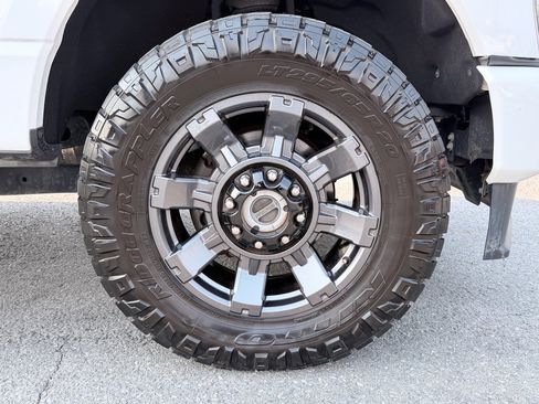 Used 2023 Ford F250 XL w/ STX Appearance Package image 33