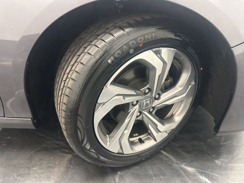 Used 2018 Honda Accord EX-L image 34