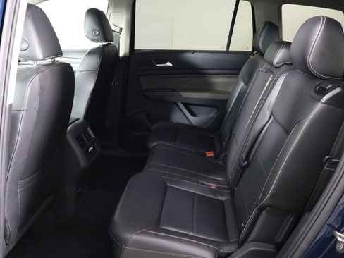 Used 2021 Volkswagen Atlas SE FWD image 15
