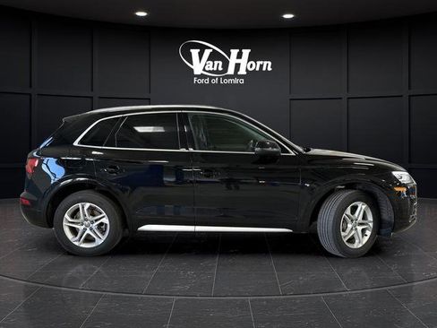 Used 2019 Audi Q5 2.0T Premium AWD/4WD image 2