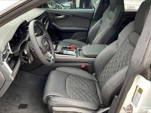 New 2025 Audi SQ8 Prestige image 9