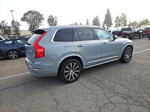 Used 2025 Volvo XC90 B5 Core AWD/4WD image 6