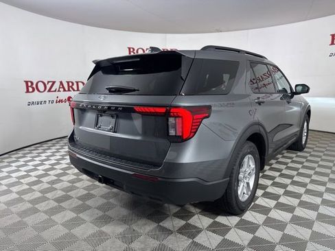 New 2026 Ford Explorer Active image 7