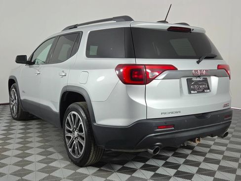 Used 2017 GMC Acadia SLT AWD/4WD image 5