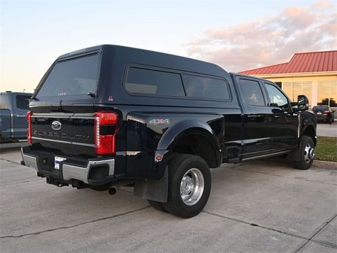 Used 2023 Ford F350 Lariat w/ Lariat Ultimate Package image 17