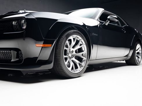 Used 2023 Dodge Challenger SRT Hellcat Redeye RWD image 83