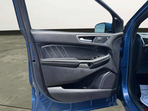 Used 2019 Ford Edge ST w/ Equipment Group 401A AWD/4WD image 9