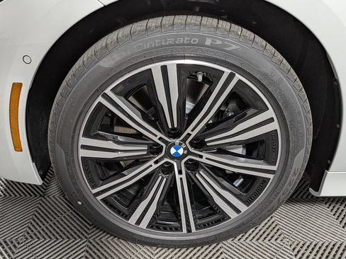 New 2026 BMW 330i xDrive Sedan AWD/4WD image 8