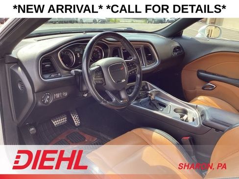 Used 2019 Dodge Challenger SXT w/ Plus Package AWD/4WD image 10