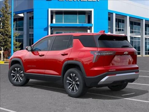 New 2026 Chevrolet Equinox LT image 3