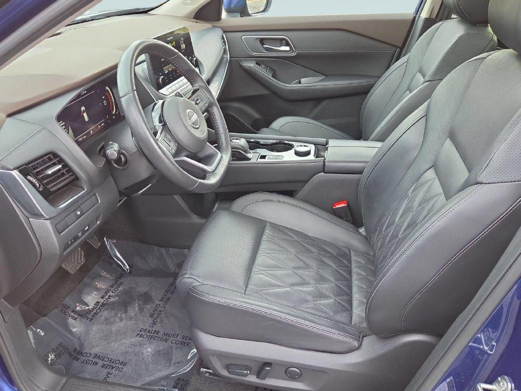 Used 2023 Nissan Rogue Platinum AWD/4WD image 15