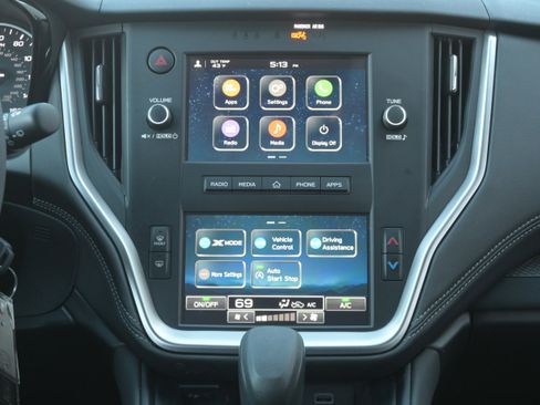 Certified 2025 Subaru Outback Premium image 31