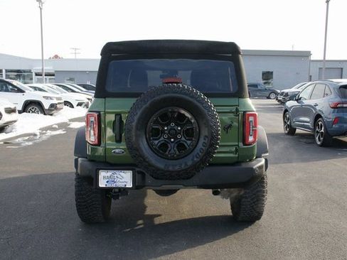 Used 2023 Ford Bronco Wildtrak image 4