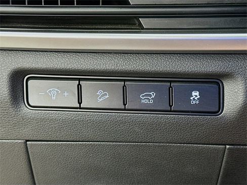 Used 2024 Kia Telluride EX w/ EX Captain's Chair Package image 23