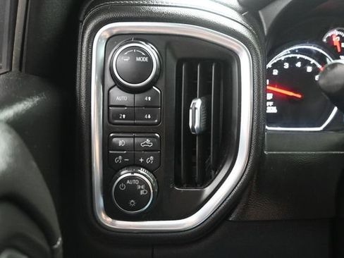 Used 2021 Chevrolet Silverado 1500 LT Trail Boss w/ Convenience Package II AWD/4WD image 27