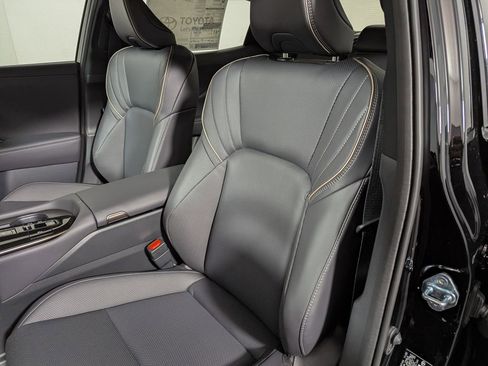 New 2026 Toyota Crown XLE image 10