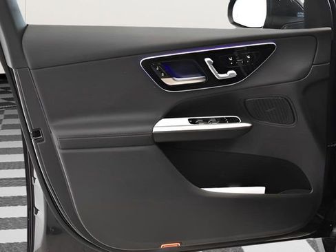 New 2026 Mercedes-Benz GLC 300 4MATIC image 22